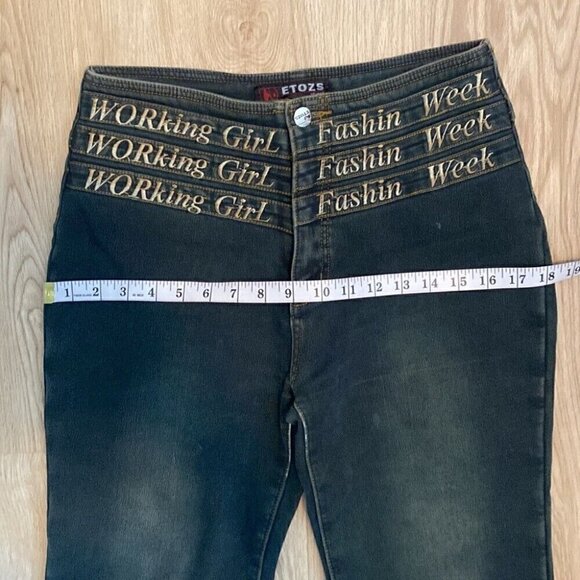 Rare Y2K Flare Jeans Sz 28 "WORKing Girl" Embroidered Statement Denim - Picture 10 of 14